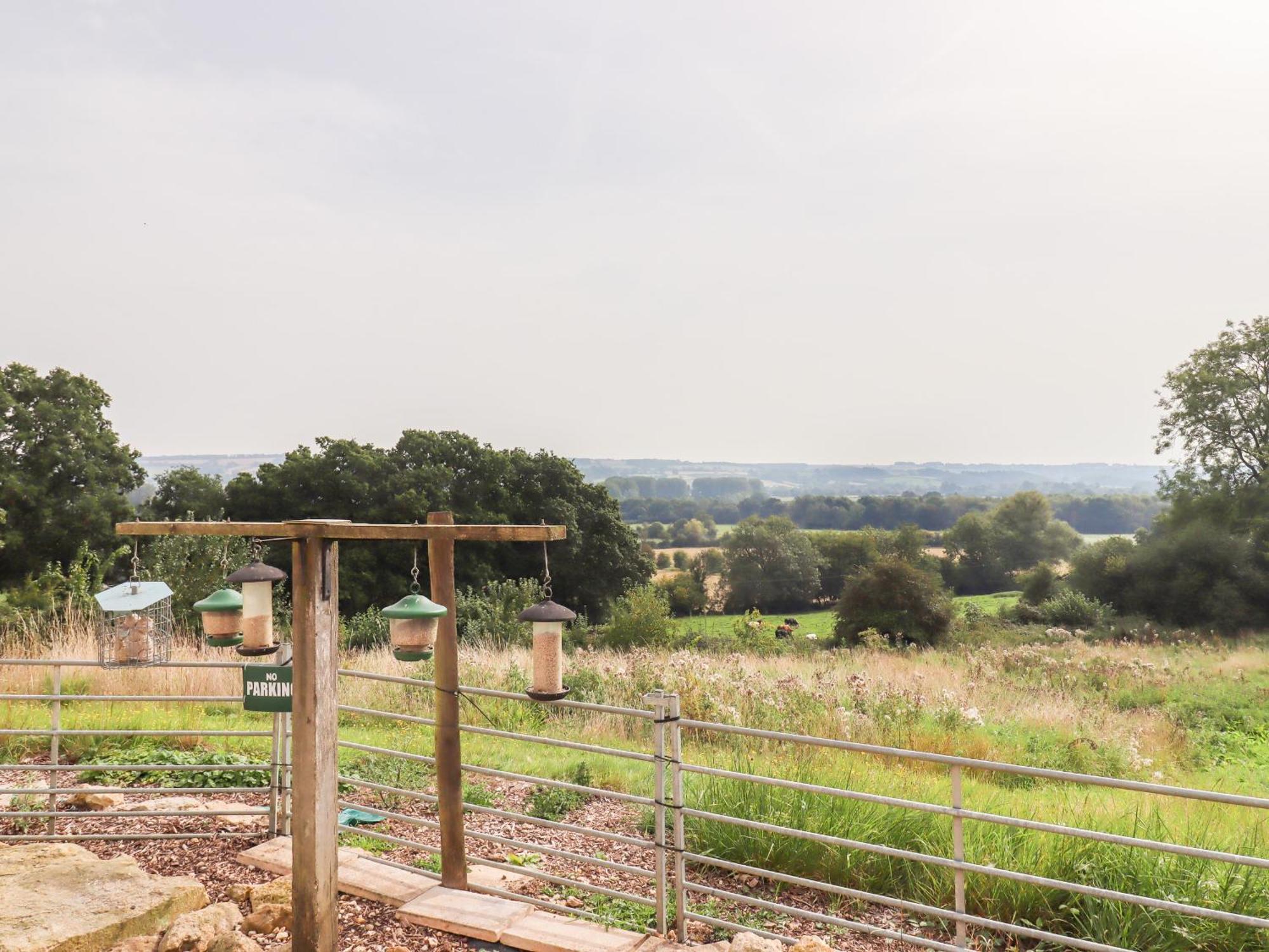 Beautiful Cotswold View Apartamento Bourton-on-the-Water Exterior foto