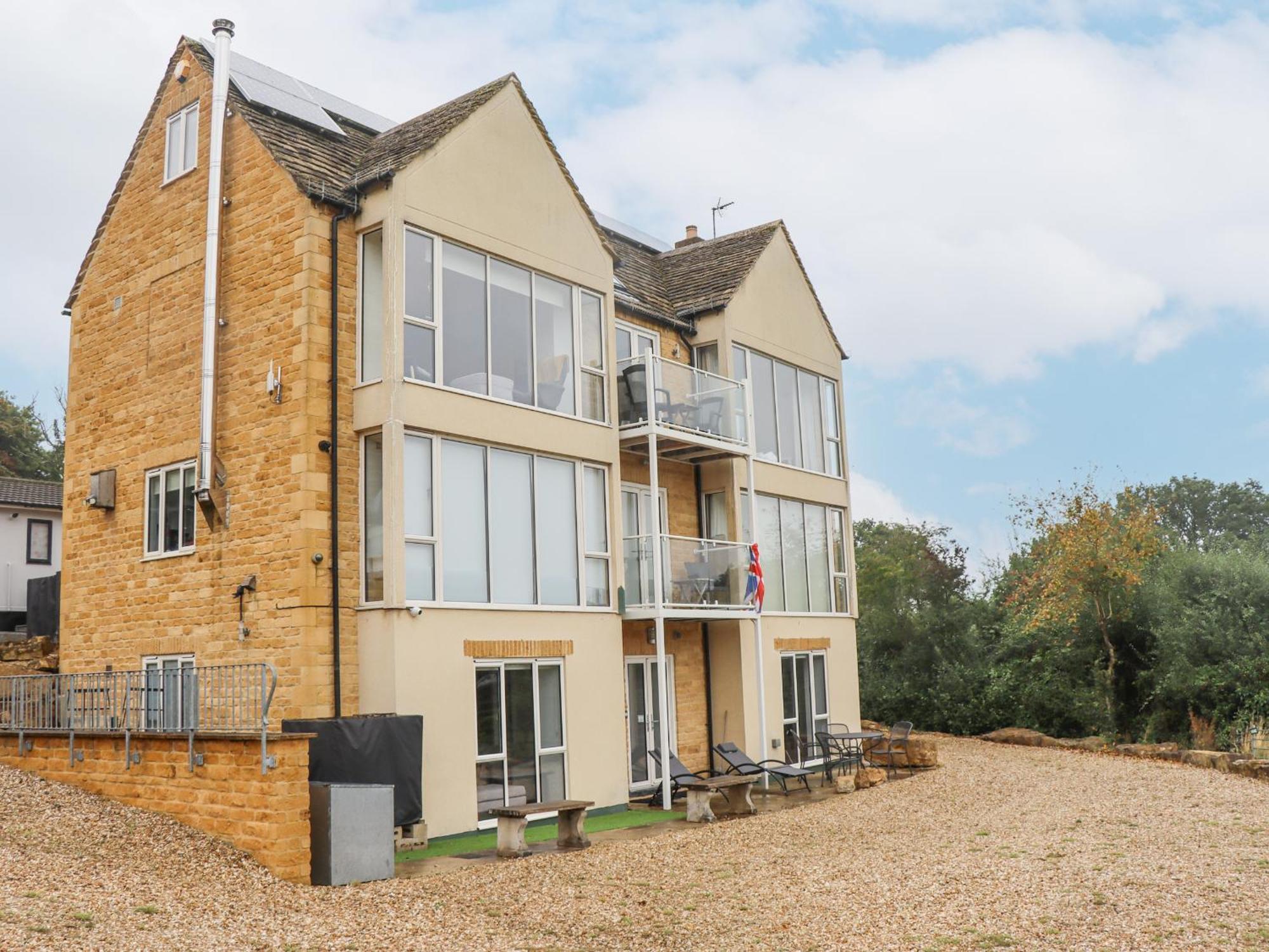 Beautiful Cotswold View Apartamento Bourton-on-the-Water Exterior foto