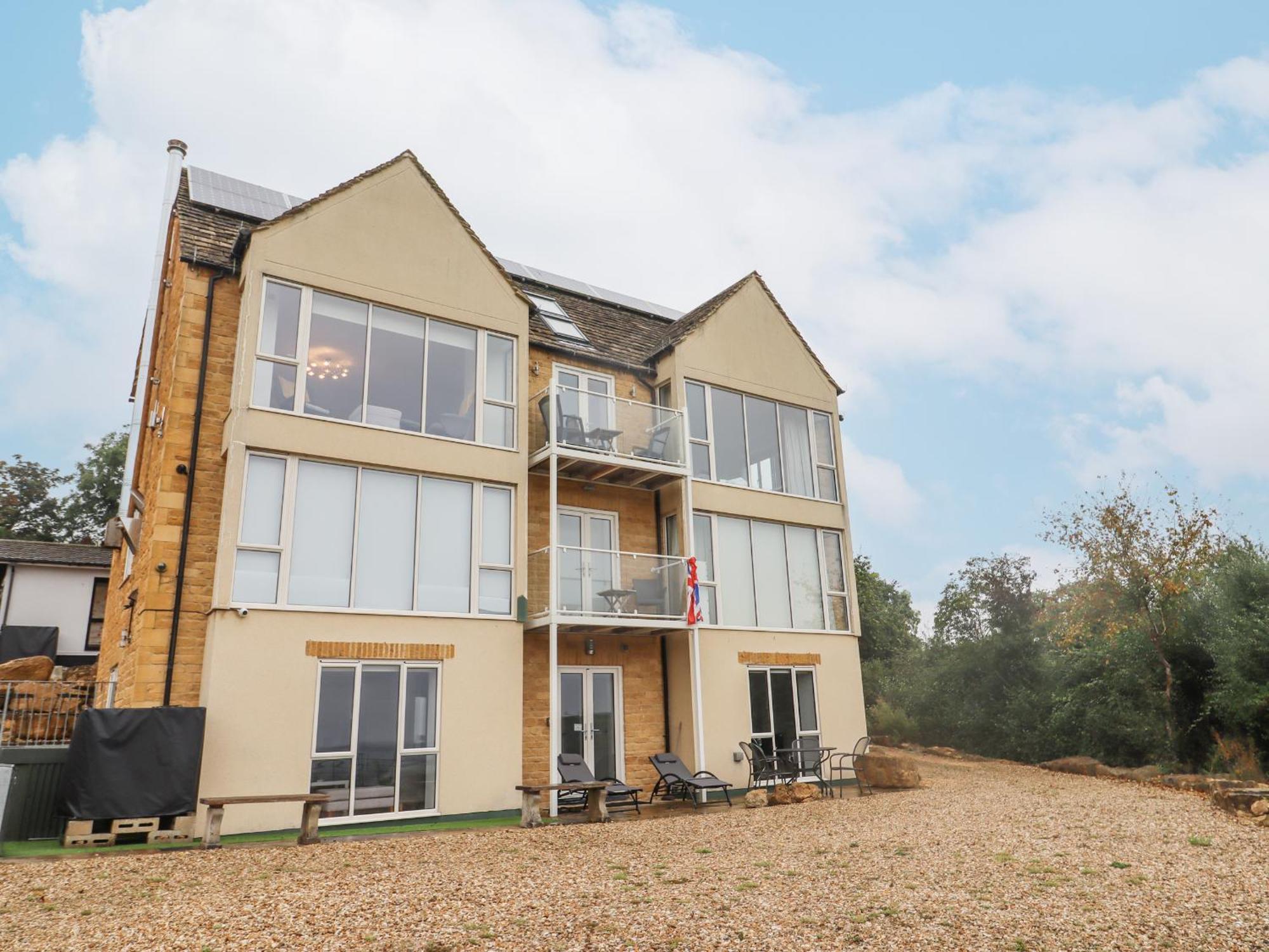 Beautiful Cotswold View Apartamento Bourton-on-the-Water Exterior foto